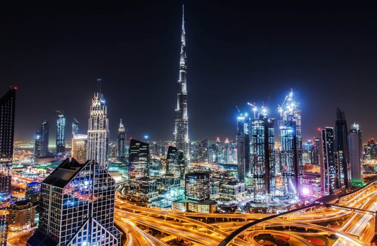 Zjednoczone Emiraty Arabskie (ZEA) umacniają swoją pozycję jako globalne centrum inwestycji zagranicznych.